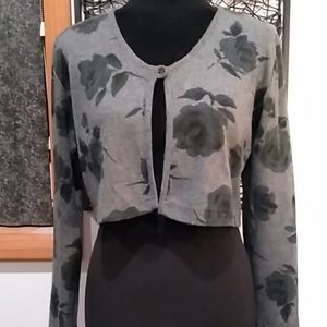 Ladies sweater/HOST PICK 🎉💕👍